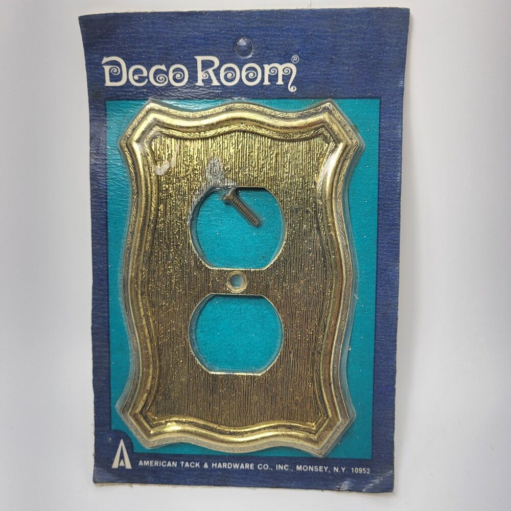 Vintage Deco Room Decorative Duplex Outlet Cover Plate by American Tack
